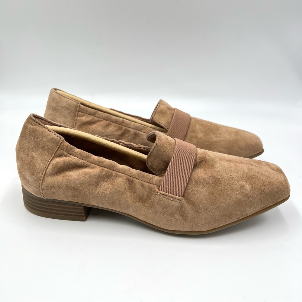 Clarks Womens Size 9 Brown Tan Praline Suede Leather Flats Loafers Shoes